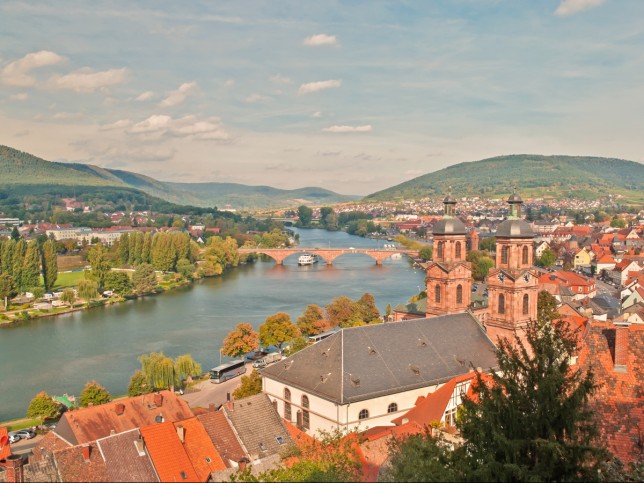 MILTENBERT ALEMANIA CRUCEROS FLUVIALES ALEMANIA CRUCEROS FLUVIALES RIO MENO CRUCEROS ALEMANIA CRUCEROS RIN CRUCEROS DANUBIO #Miltenberg #Alemania #Deutschland #MainRiver #RioMeno #CrucerosFluviales #RiverCruises #MiltenbergRiverCruises